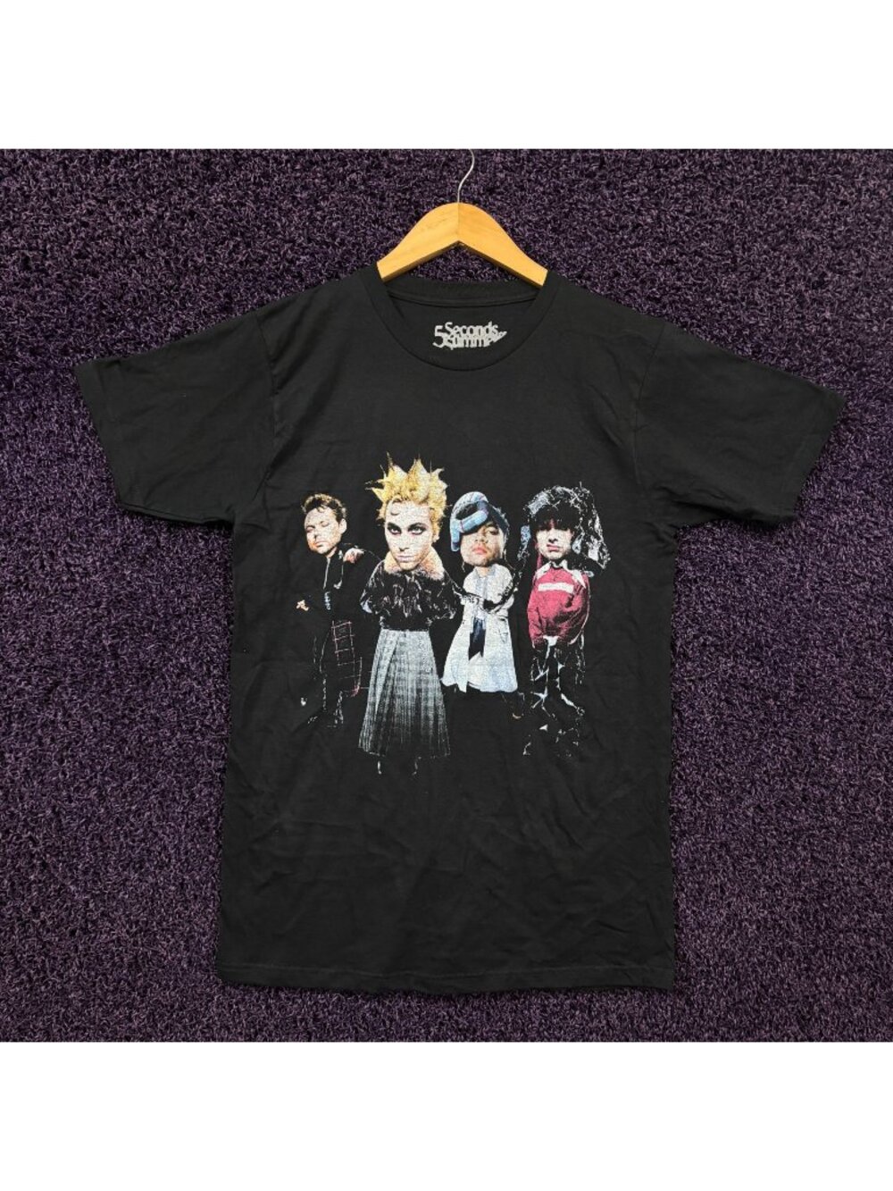 5 Seconds of Summer Everyone's A Star Rock Band T-Shirt Size Small